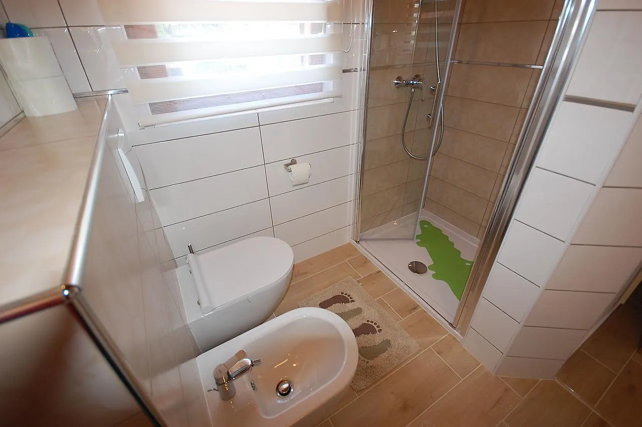 Apartment Bedenikovic By El-Pi Tours Малинска