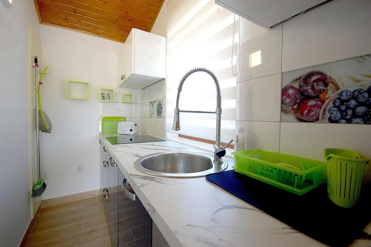 Apartment Bedenikovic By El-Pi Tours Malinska